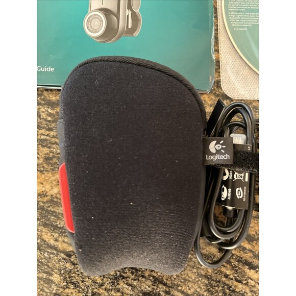 Logitech USB Webcam QuickCam V-UBU48 2MP Carl Zeiss 2.0/3.7 Autofocus - Picture 5 of 7